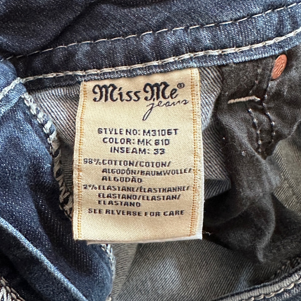 Miss Me Straight Jeans - Picture 5 of 5